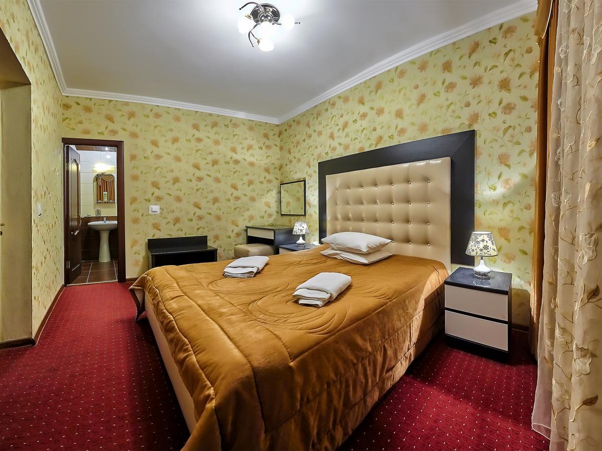 Hotel Sanatorium Elite Dnipro à Trouskavets Extérieur photo